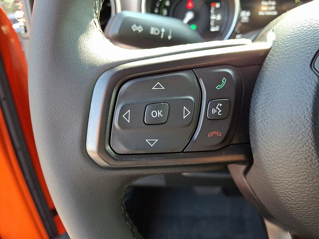 Used 2023 Jeep Wrangler Unlimited AWD/4WD image 20