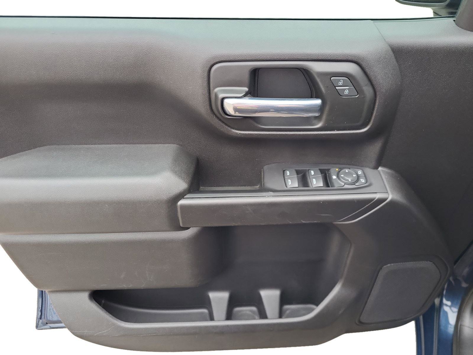 Used 2023 Chevrolet Silverado 1500 Custom Trail Boss image 9