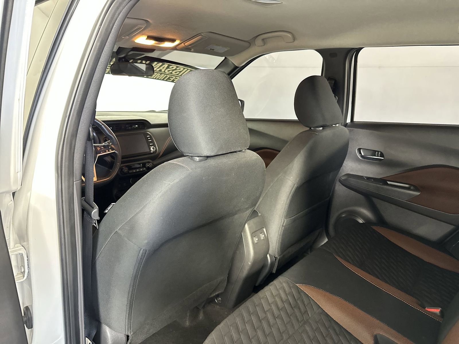 Used 2023 Nissan Kicks SR image 24