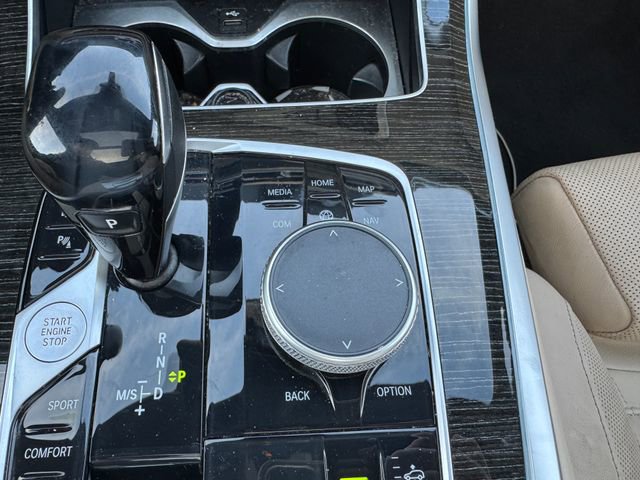 Used 2021 BMW X7 xDrive40i w/ M Sport Package image 24