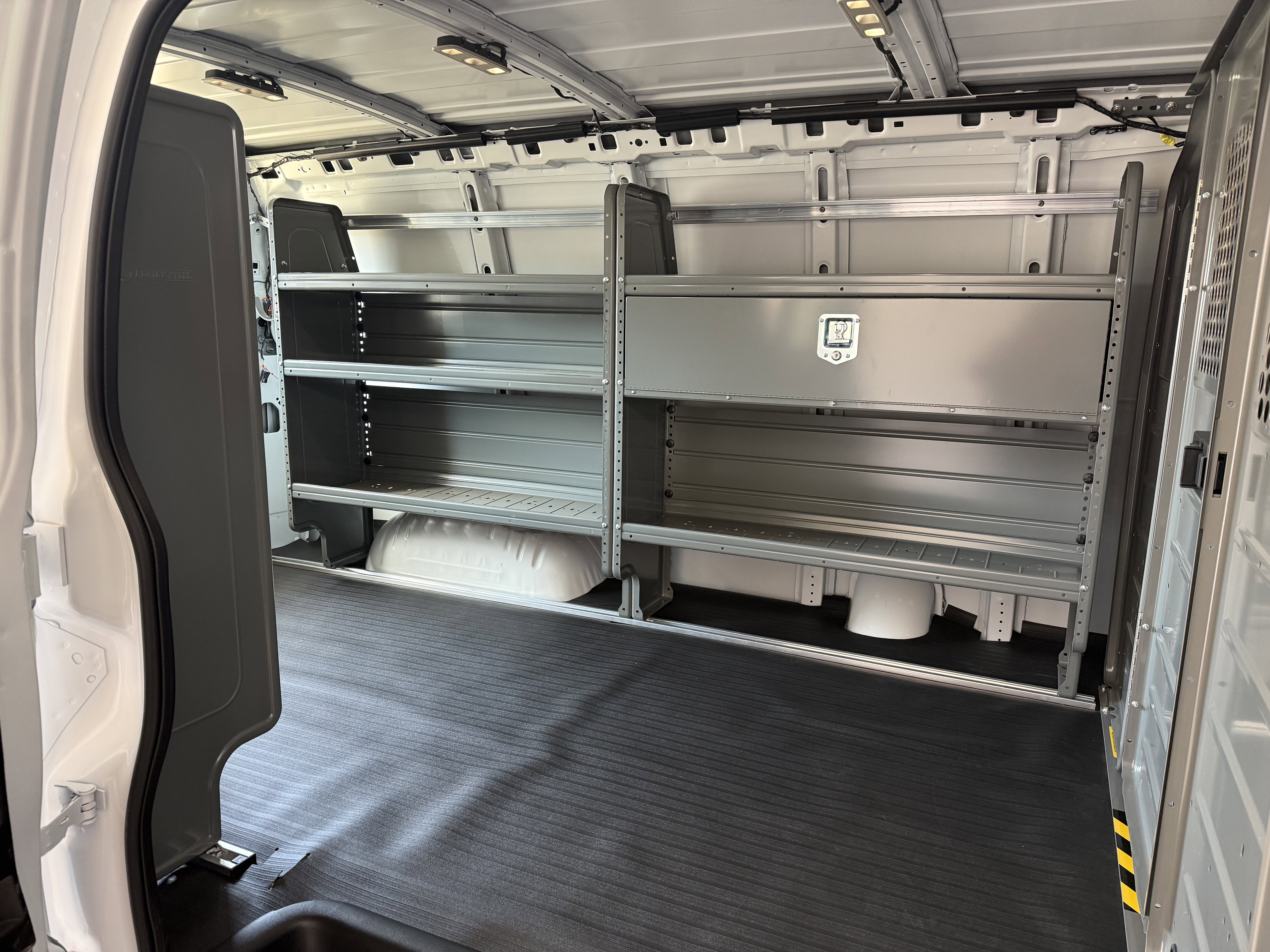 New 2025 Chevrolet Express 3500 w/ Driver Convenience Package image 34