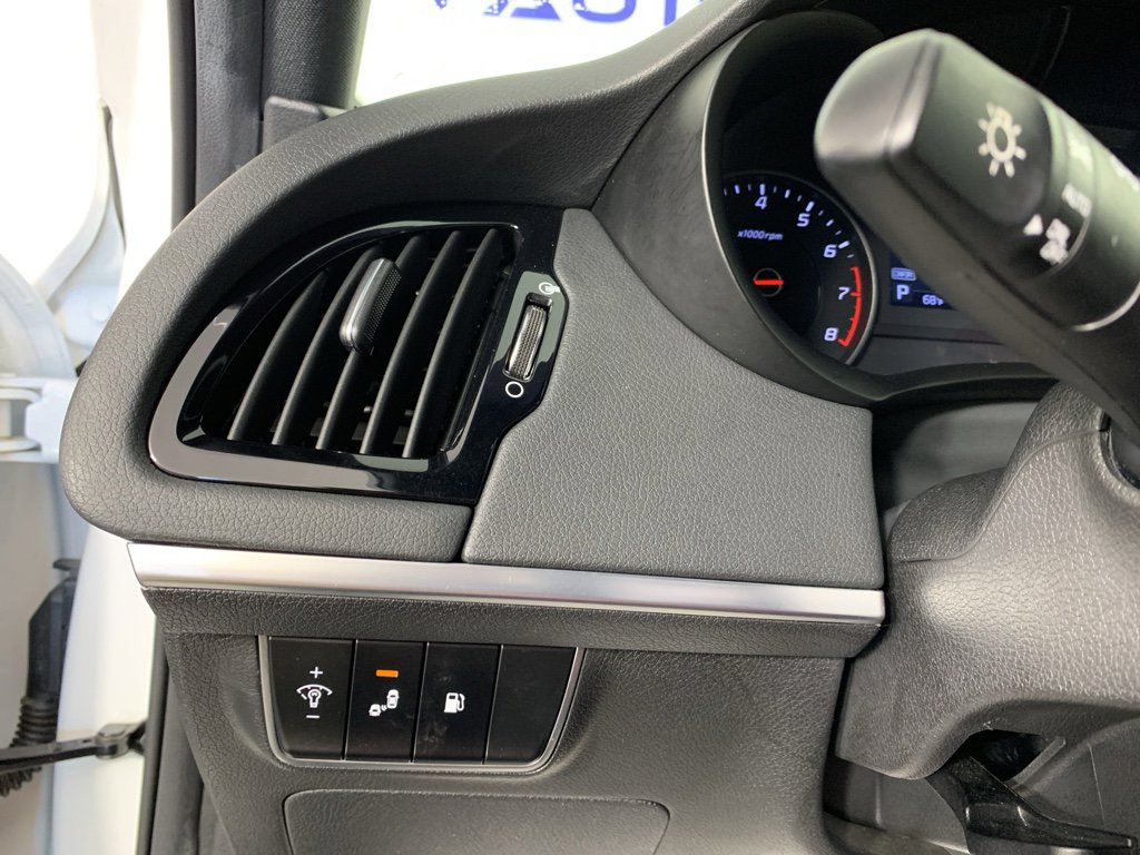 Used 2021 Kia Stinger GT RWD image 17