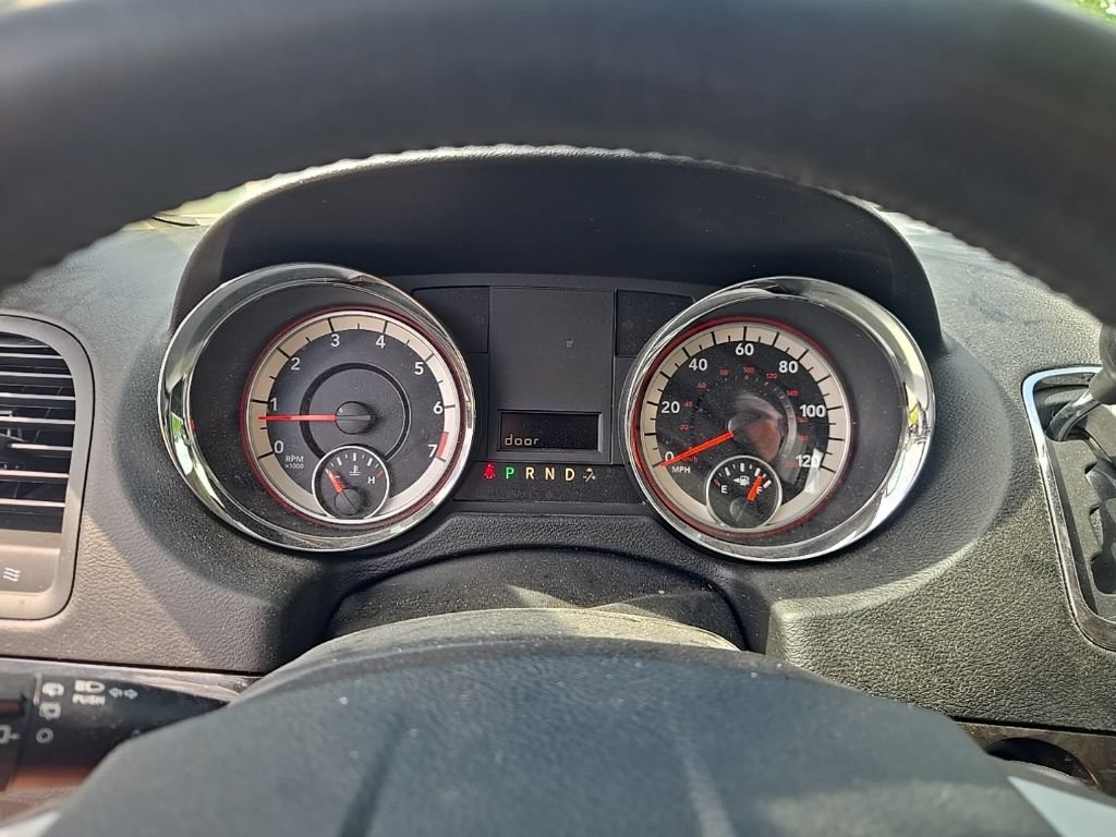 Used 2017 Dodge Grand Caravan SE w/ Power Window Group FWD image 7