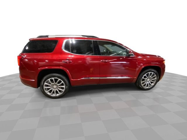 Used 2023 GMC Acadia Denali FWD image 2