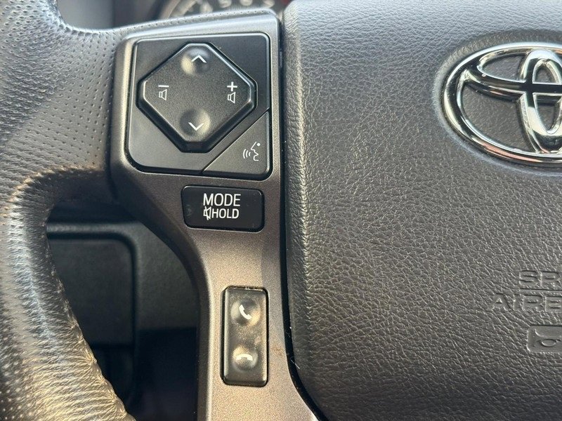 Used 2022 Toyota Tacoma TRD Sport w/ TRD Premium Sport Package image 15