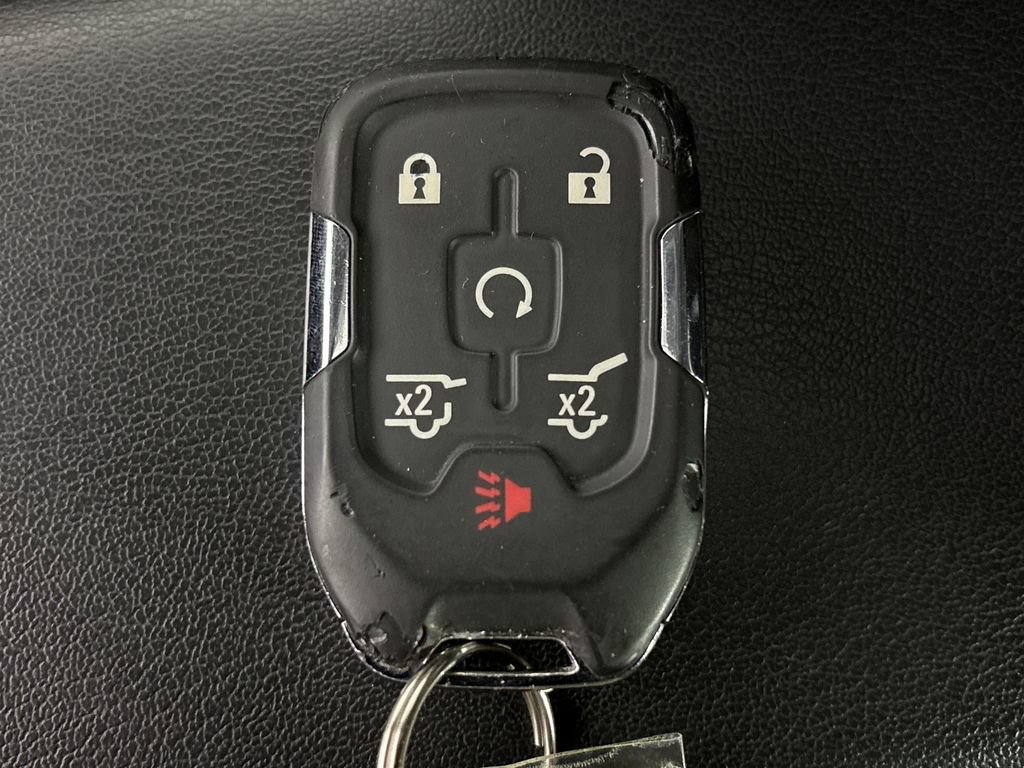 Used 2019 Chevrolet Suburban Premier AWD/4WD image 35