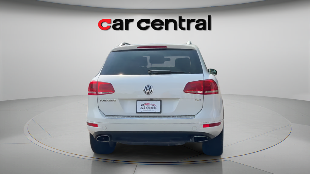 Used 2013 Volkswagen Touareg Sport AWD/4WD image 4