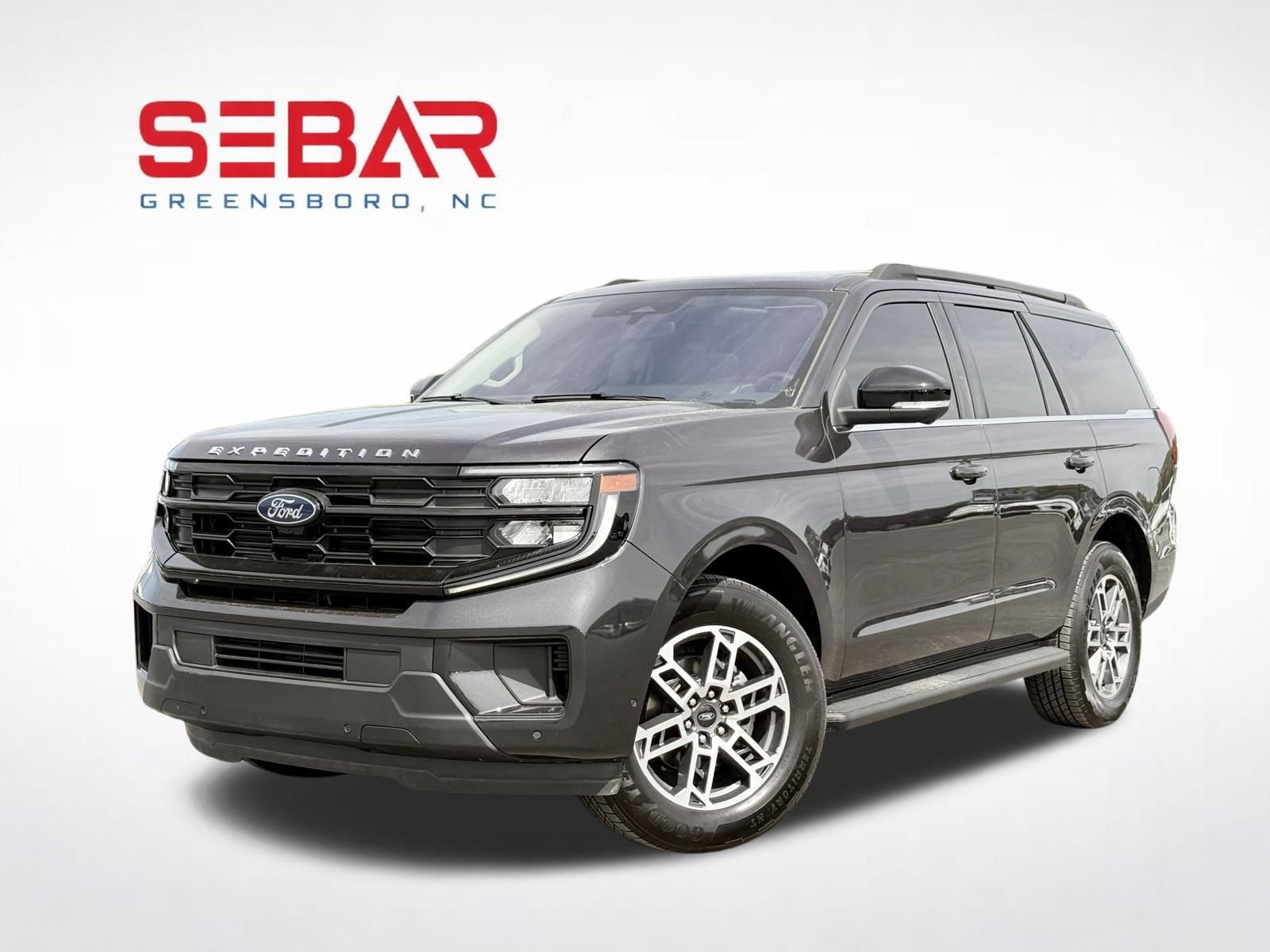 Used 2025 Ford Expedition Active image 1