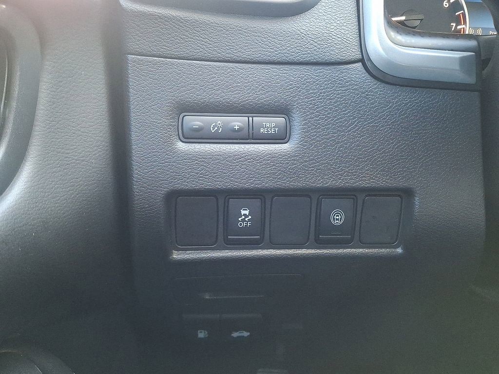 Used 2021 Nissan Murano SV image 26