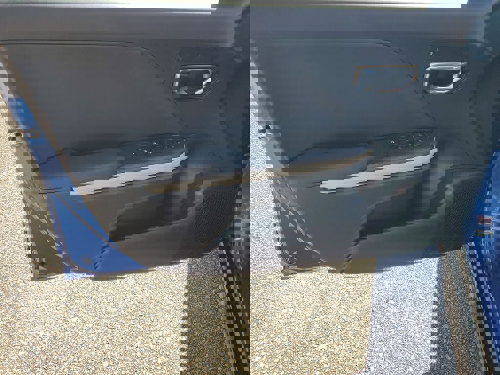 New 2025 Kia K4 GT-Line image 8