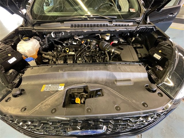 Used 2024 Ford Edge ST-Line w/ Class II Trailer Tow Package image 20