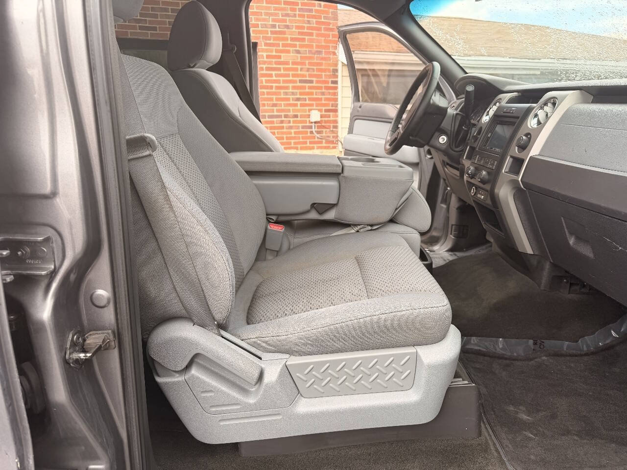 Used 2011 Ford F150 XLT w/ XLT Convenience Pkg RWD image 20