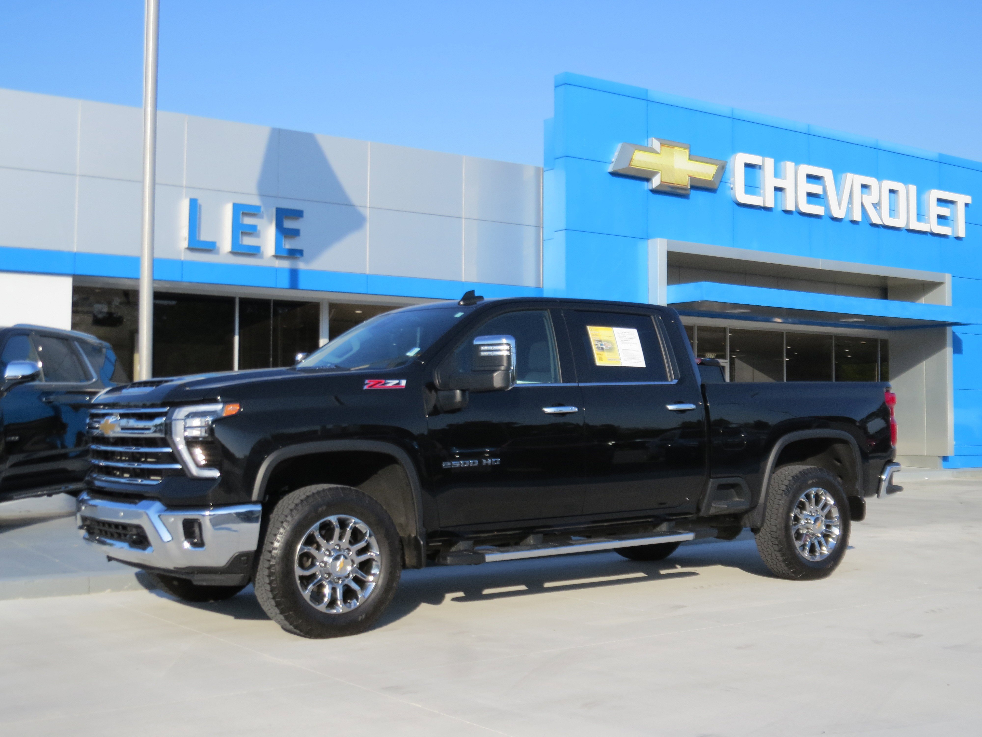 Used 2024 Chevrolet Silverado 2500 LTZ w/ LTZ Convenience Package