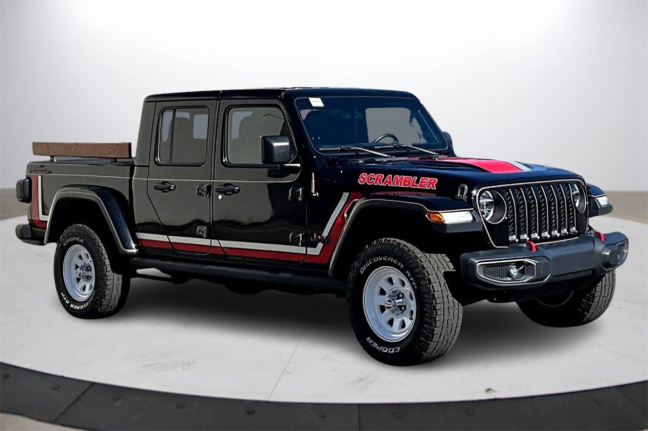 Used 2020 Jeep Gladiator Rubicon image 2