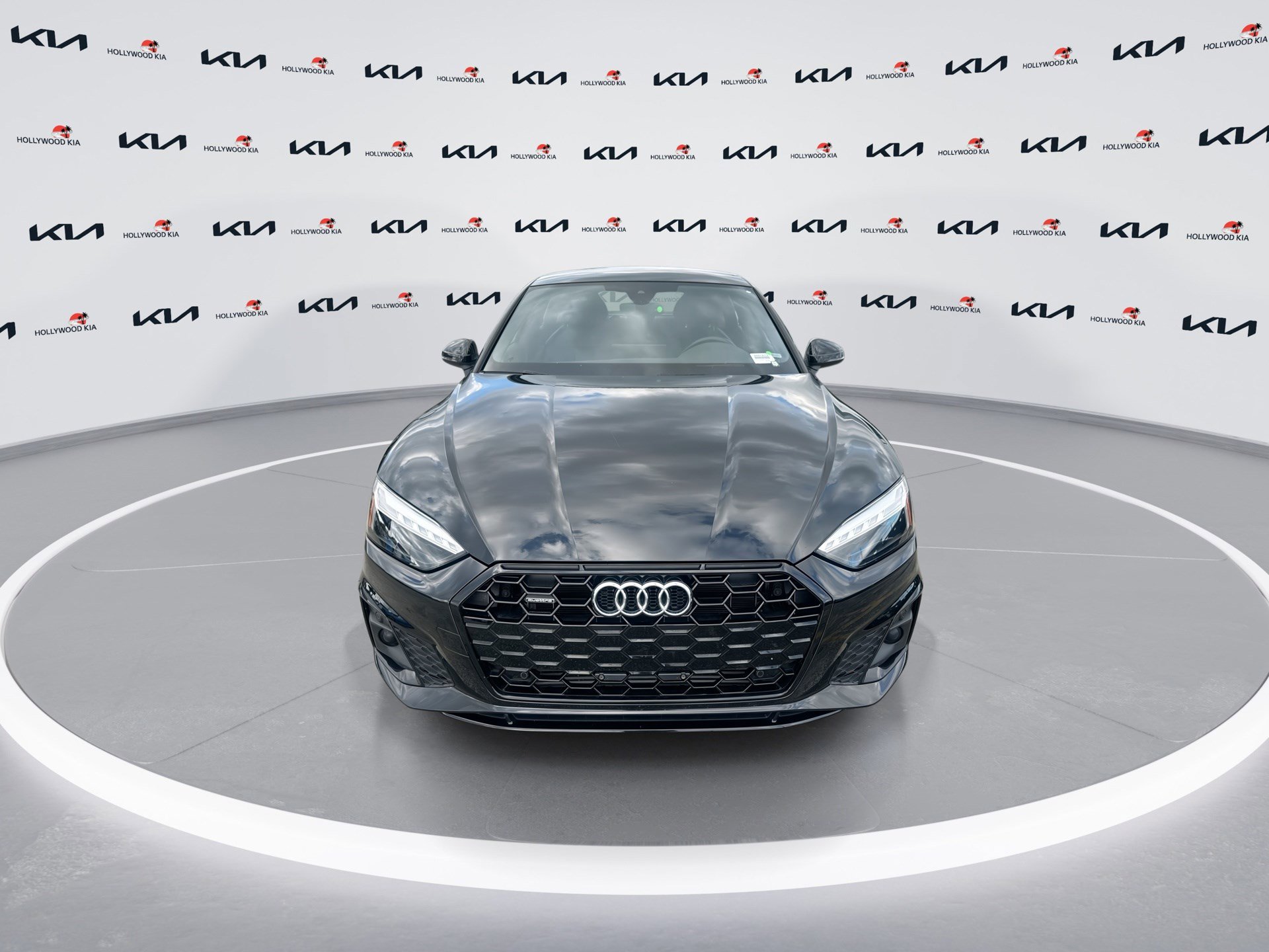 Used 2025 Audi A5 2.0T Premium Plus image 3