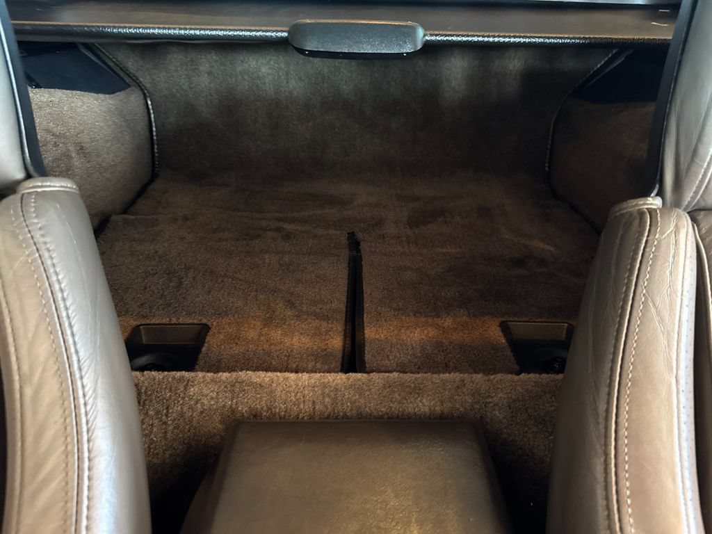 Used 1987 Chevrolet Corvette Coupe RWD image 30