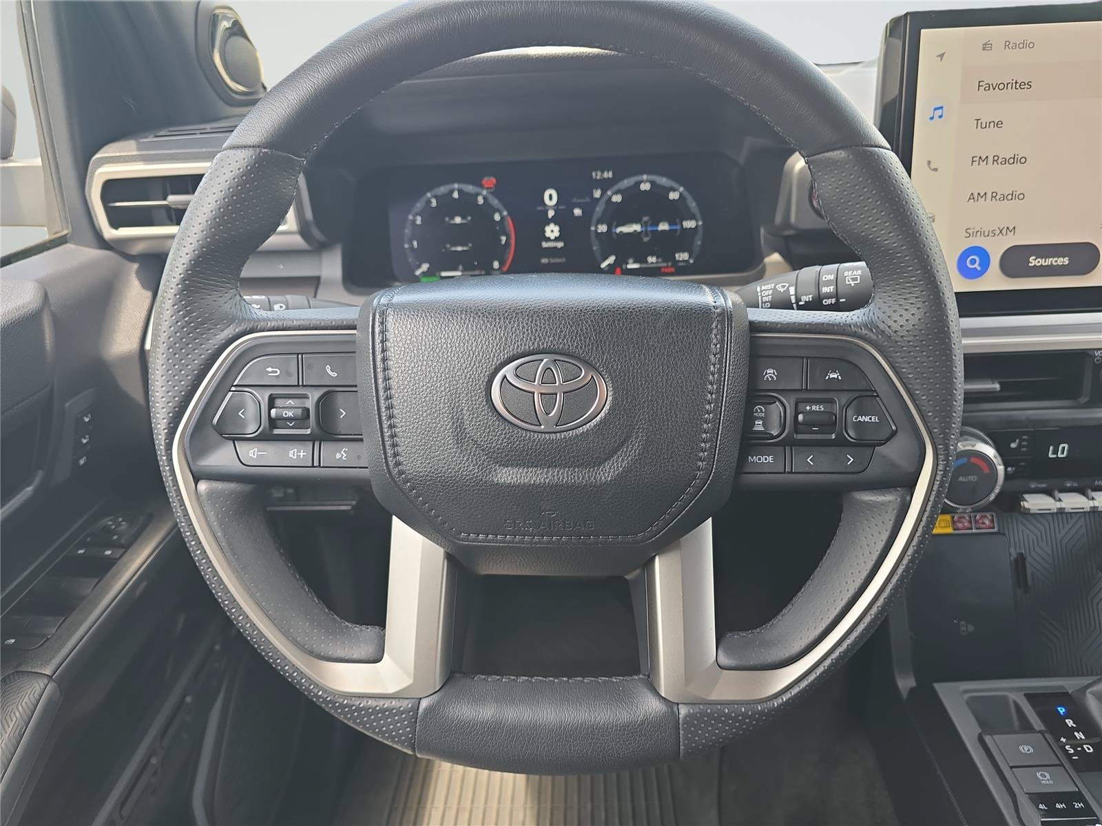 Used 2025 Toyota 4Runner TRD Off-Road Premium w/ Tow Technology Package AWD/4WD image 10