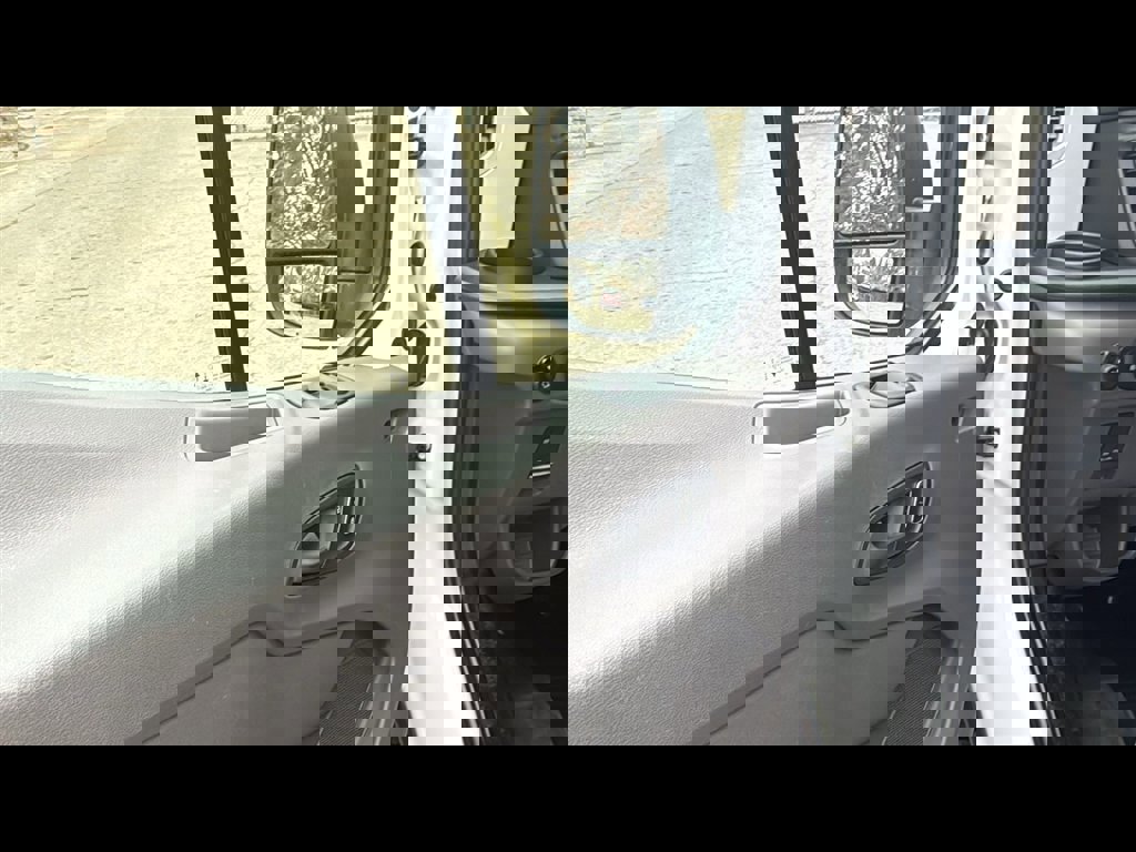 Used 2024 Ford Transit 250 Low Roof w/ Exterior Upgrade Package image 7