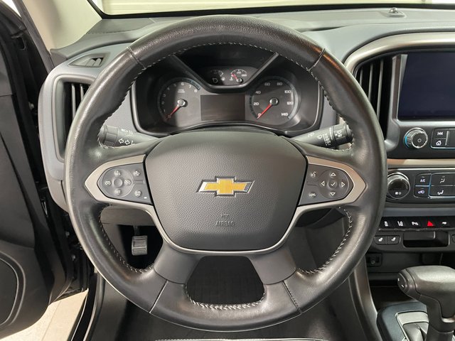 Used 2021 Chevrolet Colorado Z71 w/ Z71 Midnight Edition AWD/4WD image 14