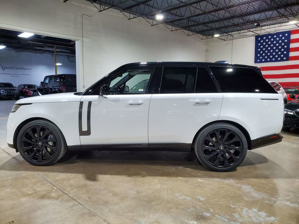 Used 2024 Land Rover Range Rover SE AWD/4WD image 13