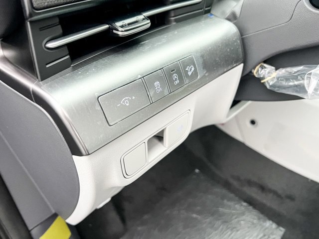 New 2026 Hyundai Kona SE AWD/4WD image 15