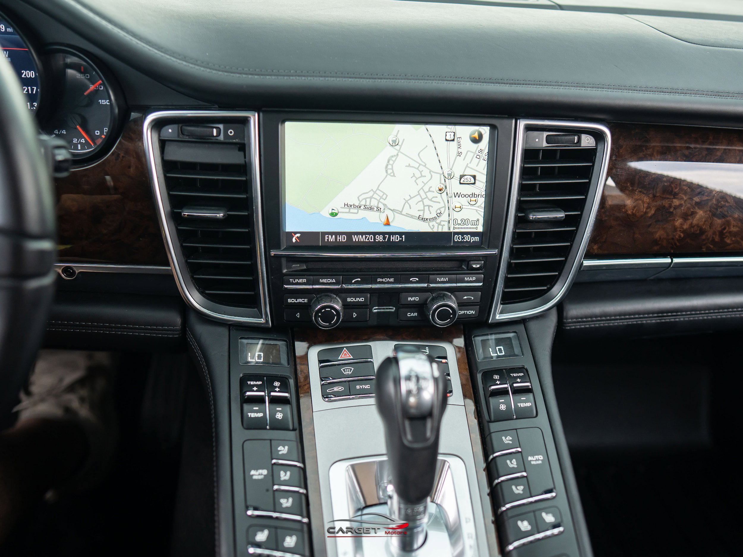 Used 2014 Porsche Panamera Turbo AWD/4WD image 29
