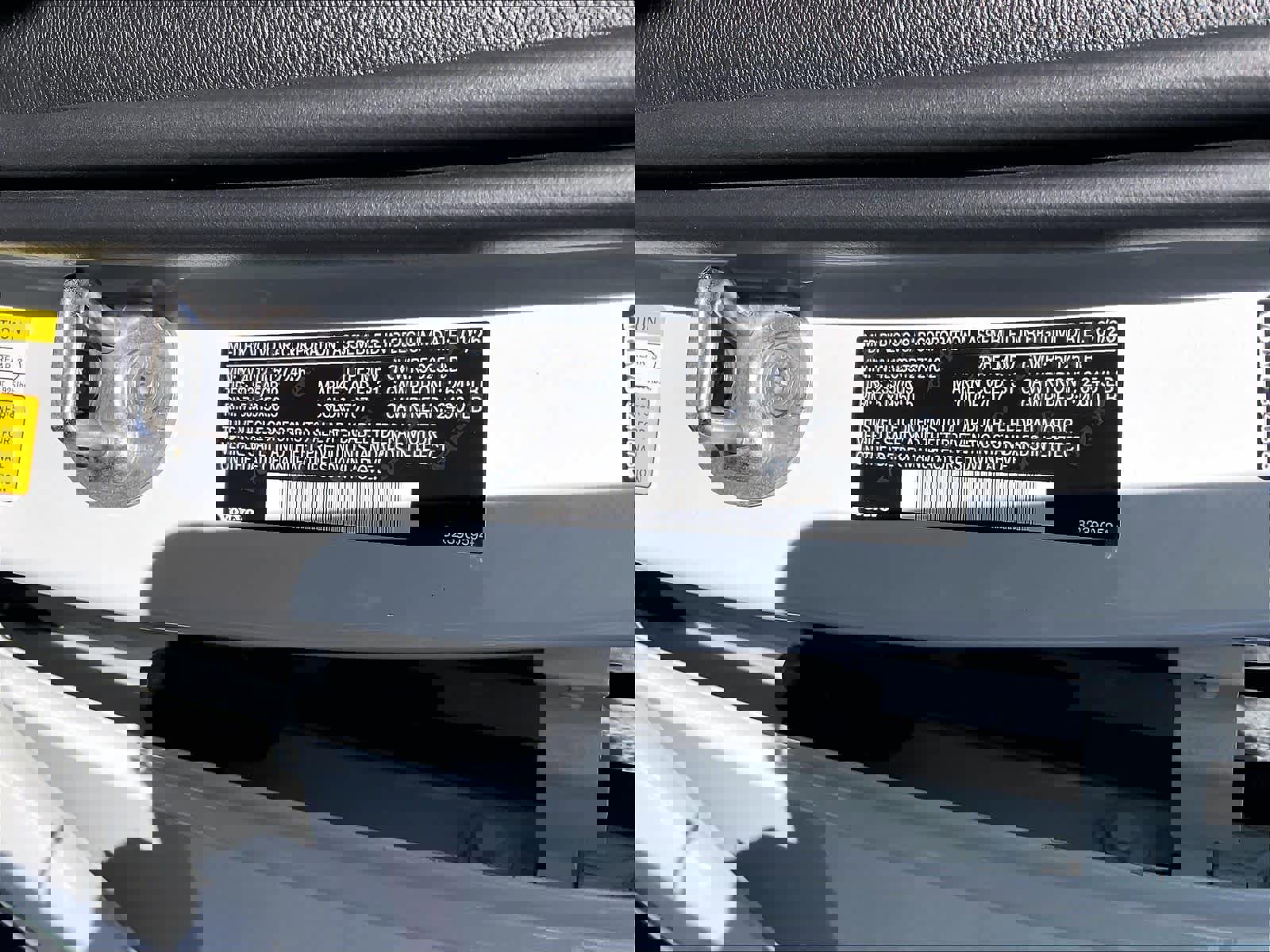 New 2026 Volvo XC40 B5 Plus w/ Protection Package Premier image 36