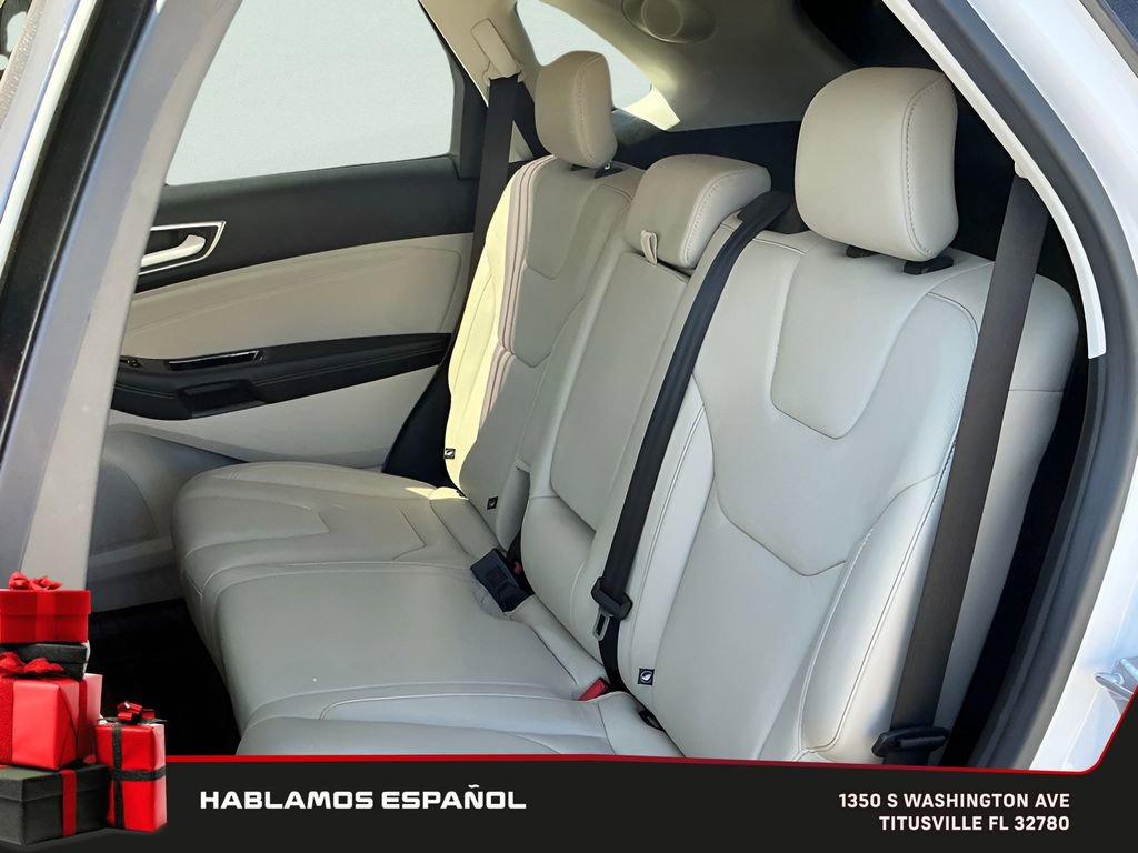 Used 2020 Ford Edge Titanium w/ Equipment Group 301A image 29