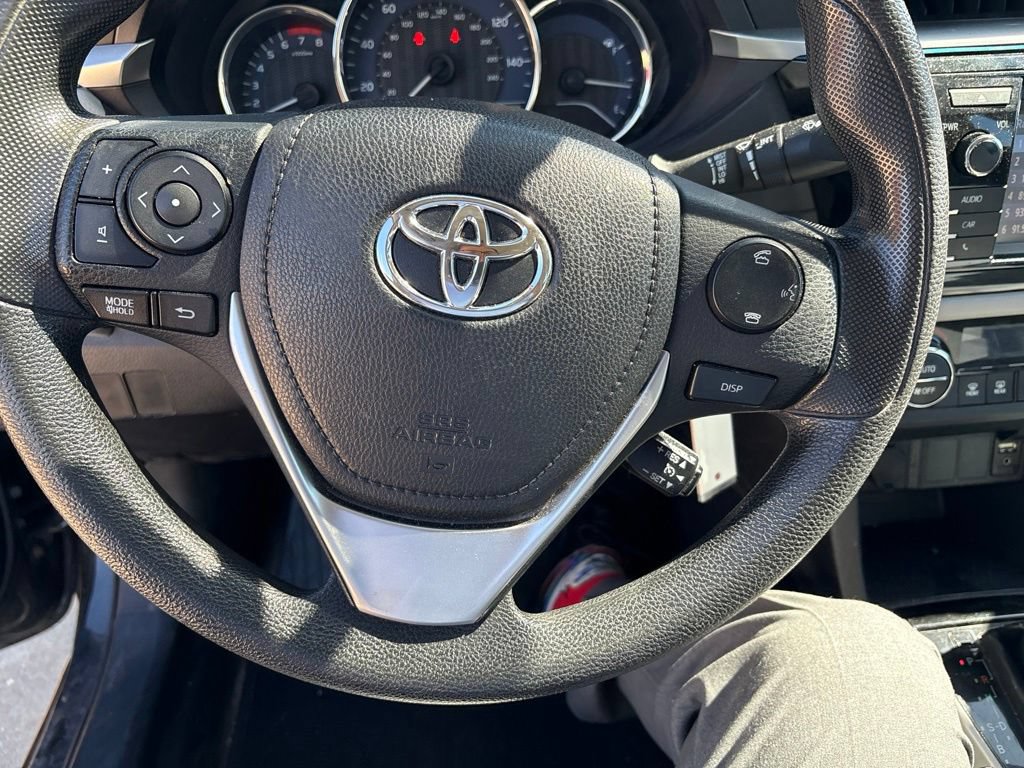 Used 2016 Toyota Corolla LE FWD image 14