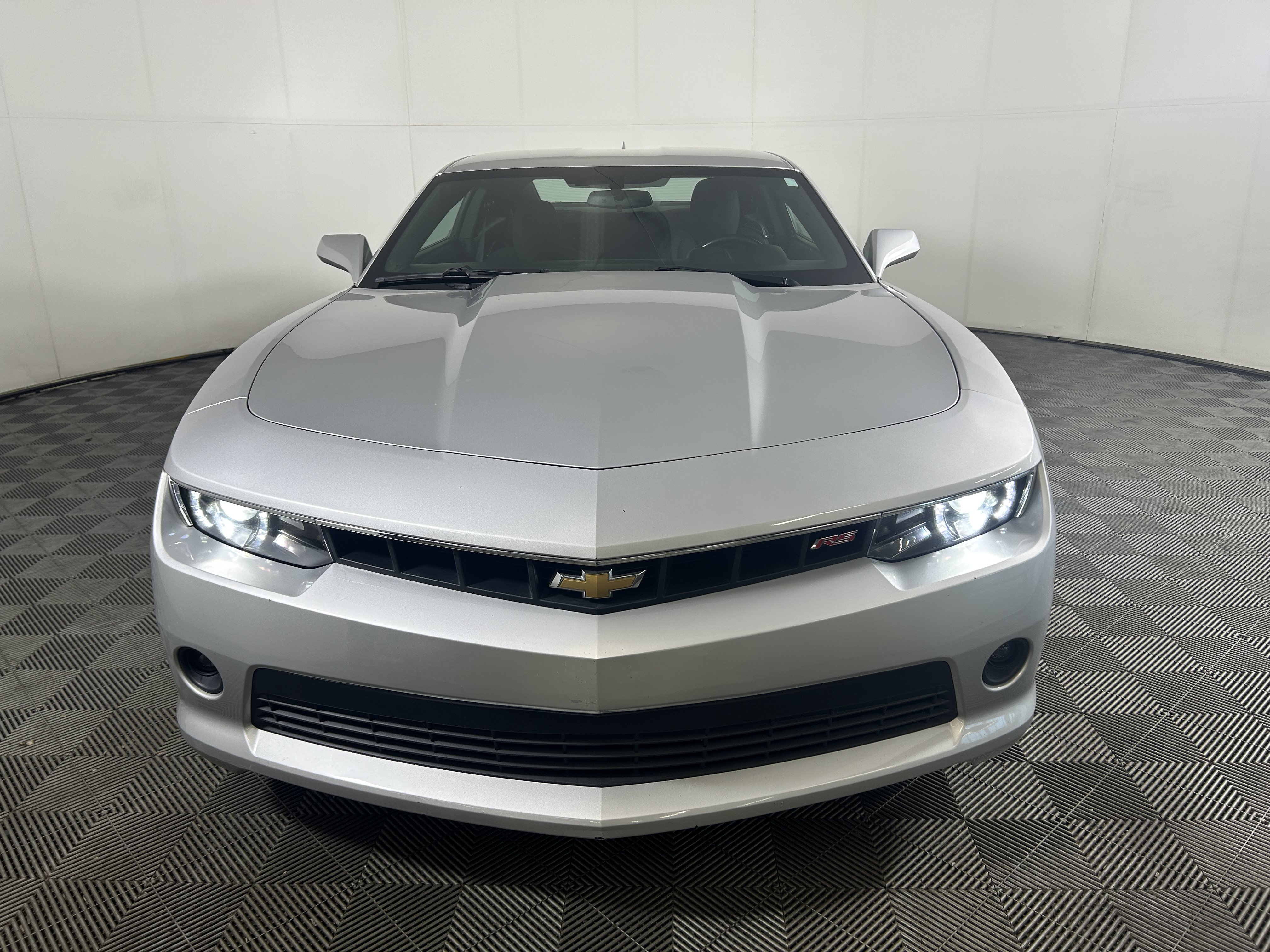 Used 2015 Chevrolet Camaro LT w/ RS Package RWD image 6
