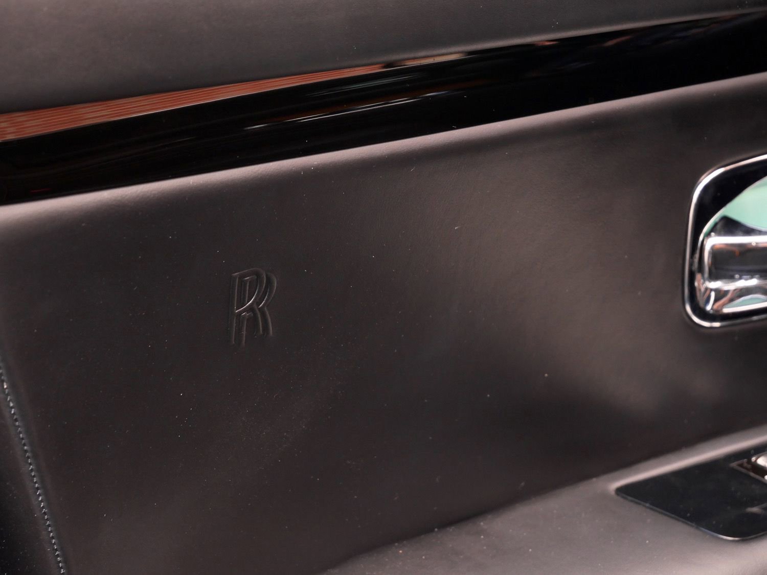 Used 2022 Rolls-Royce Ghost AWD/4WD image 25