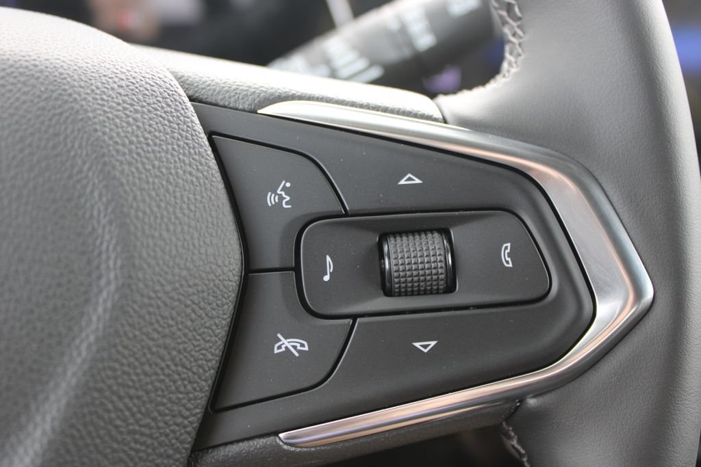 New 2026 Chevrolet Trax ACTIV w/ Driver Confidence Package FWD image 38