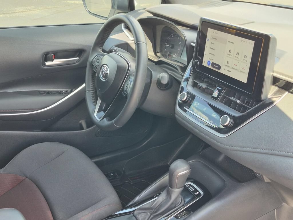 Used 2024 Toyota Corolla SE FWD image 10