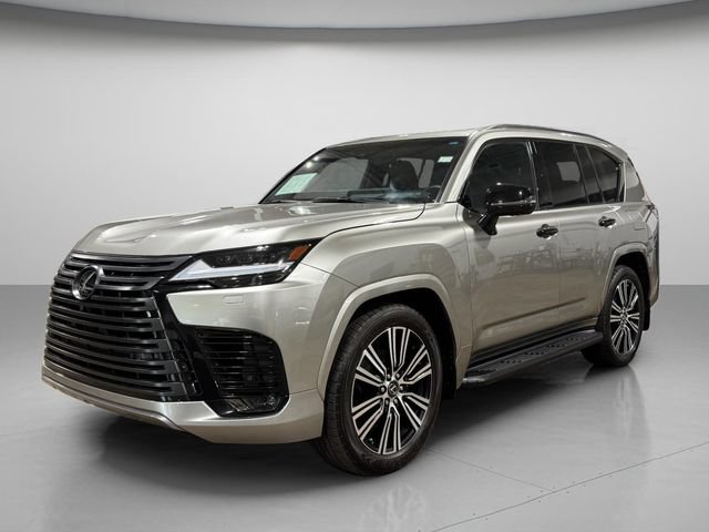 Used 2024 Lexus LX 600 4WD w/ Appearance Package image 9