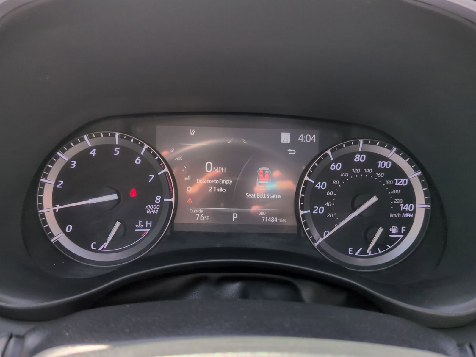 Used 2021 Toyota Highlander XLE AWD/4WD image 21