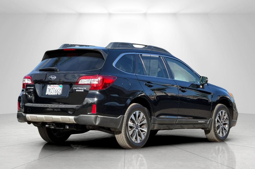 Used 2015 Subaru Outback 2.5i Limited AWD/4WD image 3