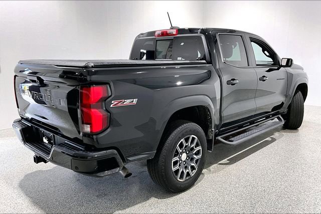 Used 2023 Chevrolet Colorado Z71 w/ Z71 Convenience Package 2 AWD/4WD image 5