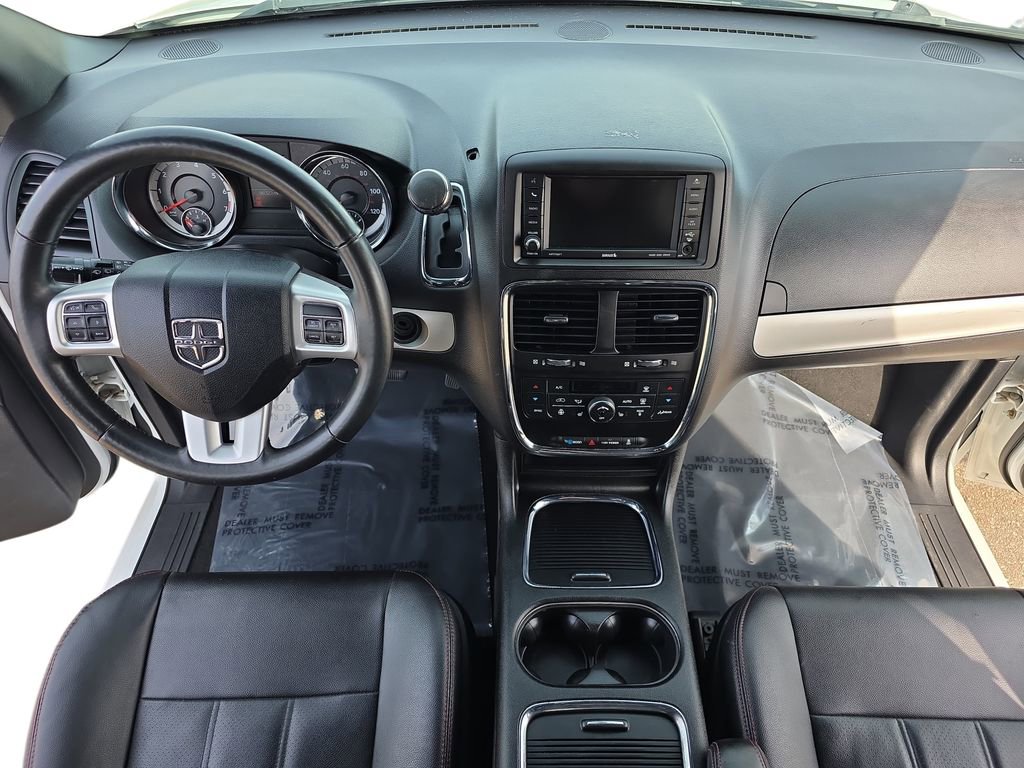 Used 2017 Dodge Grand Caravan GT image 9