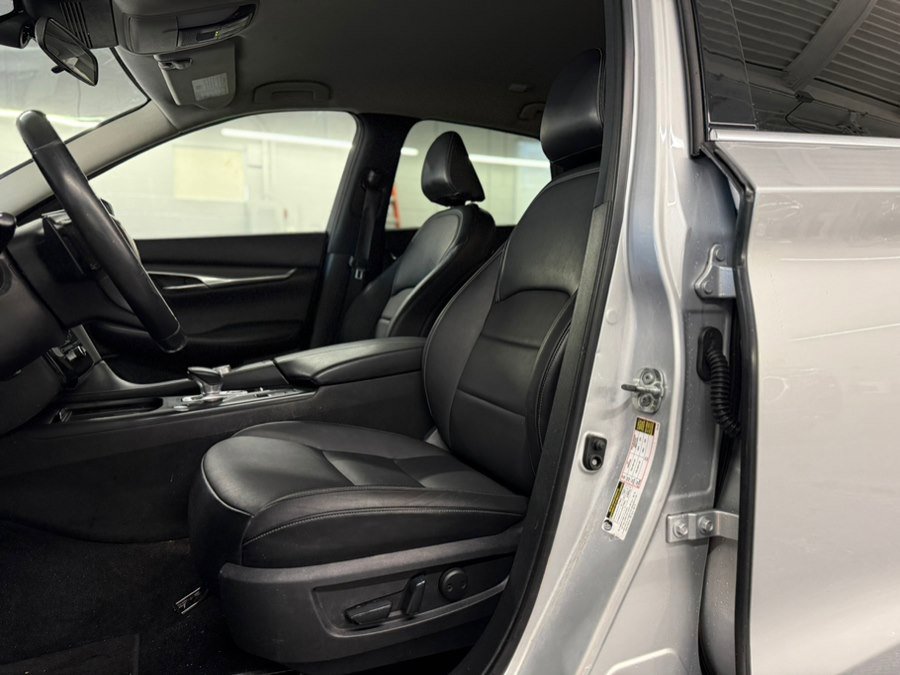 Used 2021 INFINITI QX50 Pure AWD/4WD image 17