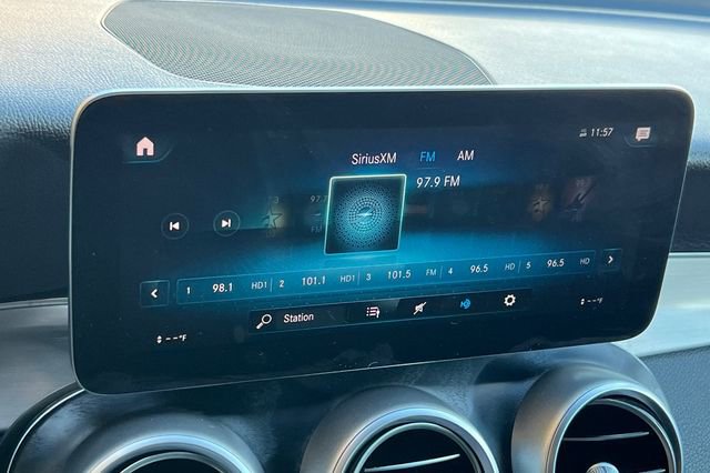 Used 2022 Mercedes-Benz GLC 300 image 21