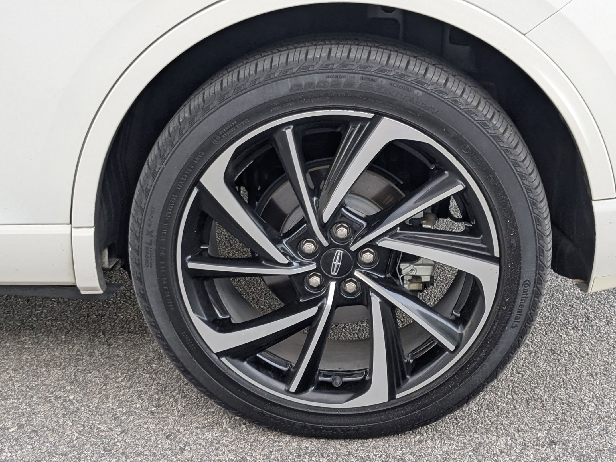 Used 2024 Lincoln Corsair Grand Touring image 25