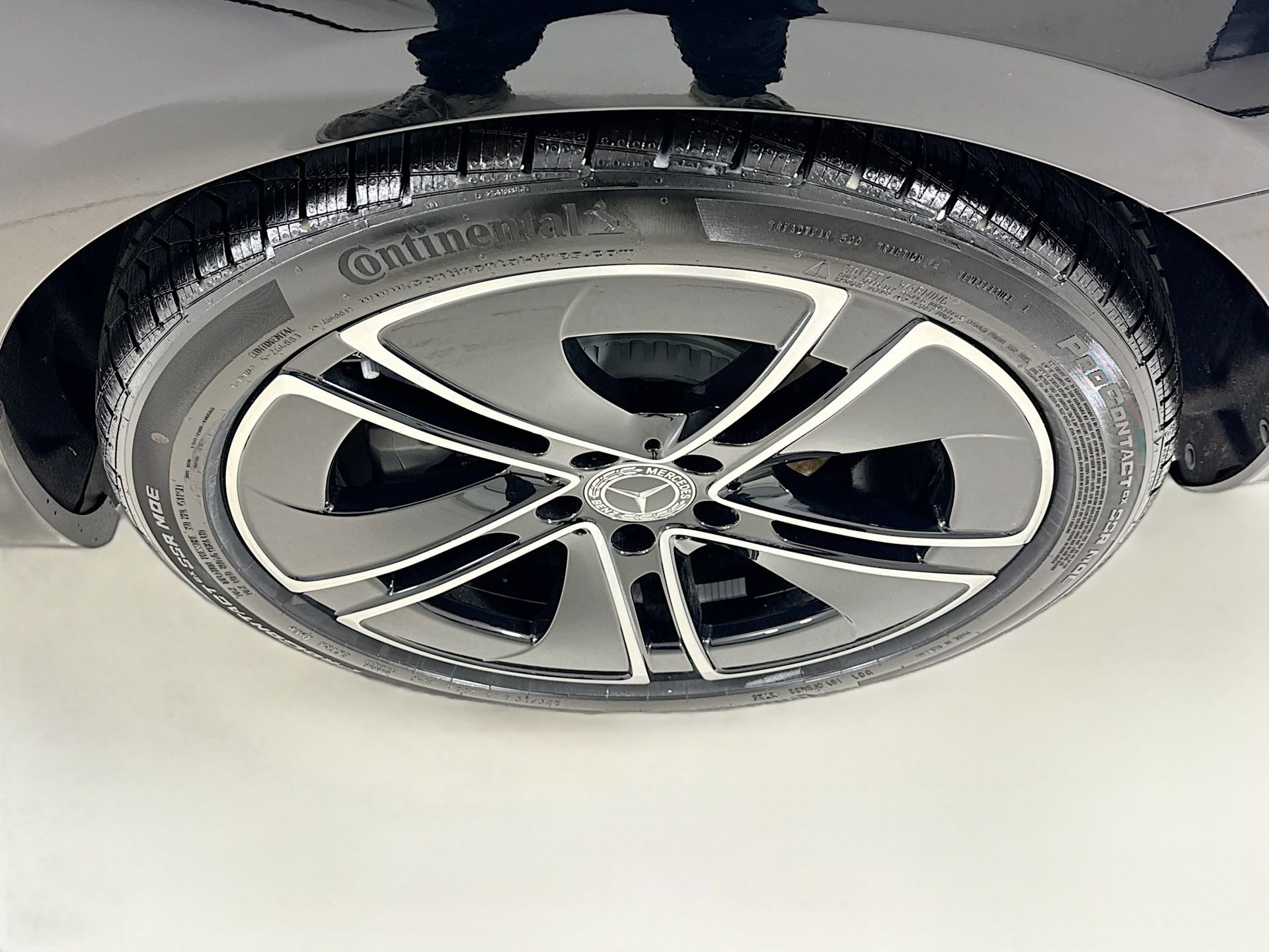 New 2026 Mercedes-Benz CLE 300 4MATIC Cabriolet image 32