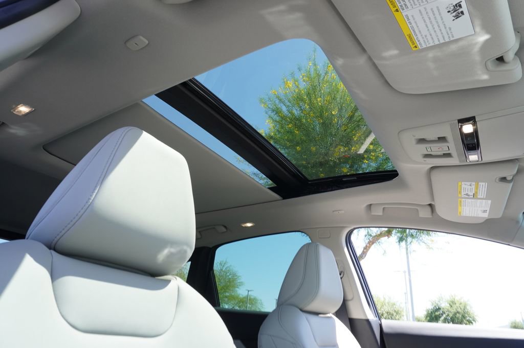 Certified 2025 Nissan Murano SL image 13