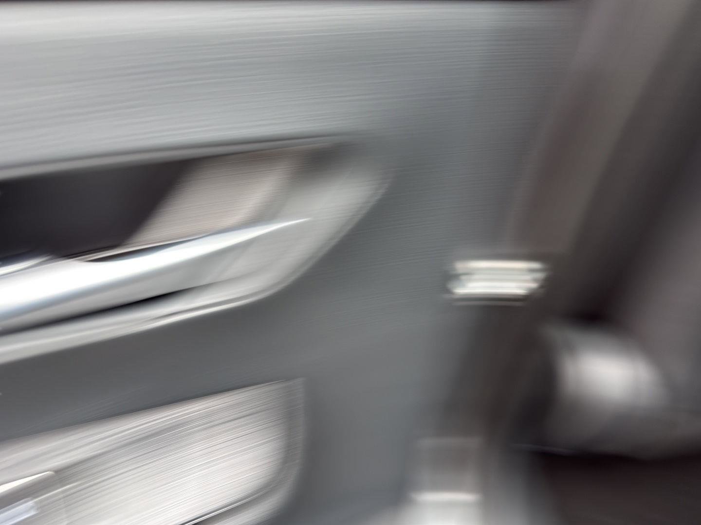 New 2026 Nissan Kicks SR w/ Cold Weather Package image 18