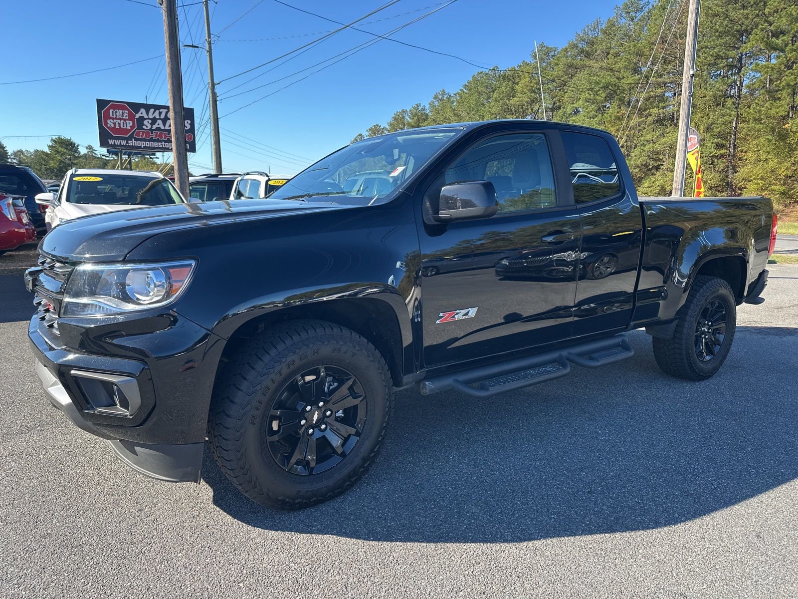 Used 2021 Chevrolet Colorado Z71 w/ Z71 Midnight Edition AWD/4WD image 1