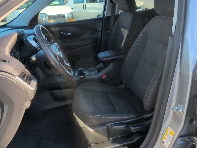 Used 2023 GMC Terrain SLE w/ LPO, Floor Liner Package FWD image 16