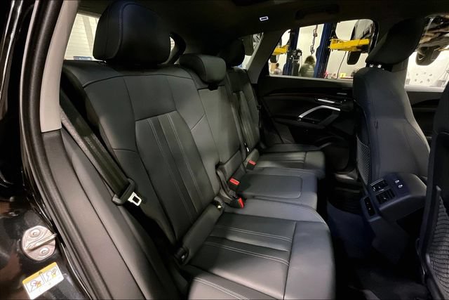 Certified 2025 Audi Q5 Premium Plus w/ Premium Plus AWD/4WD image 27