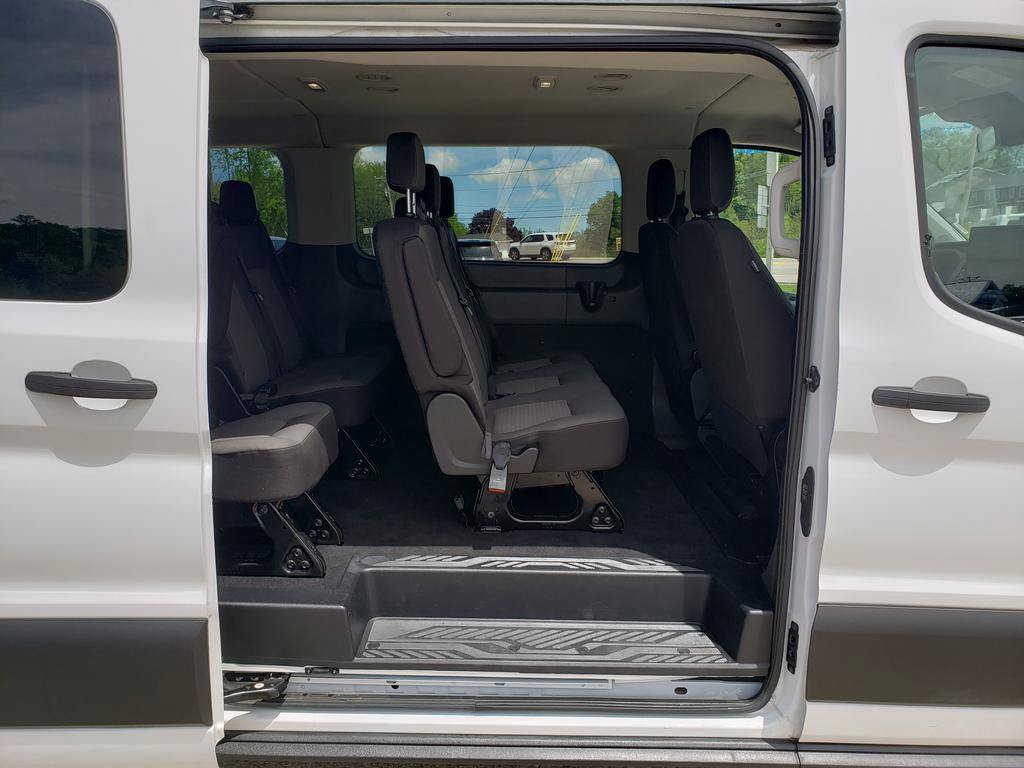 Used 2023 Ford Transit 350 XLT RWD image 13