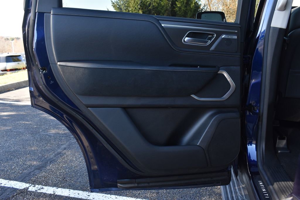 New 2025 INFINITI QX80 Luxe image 26