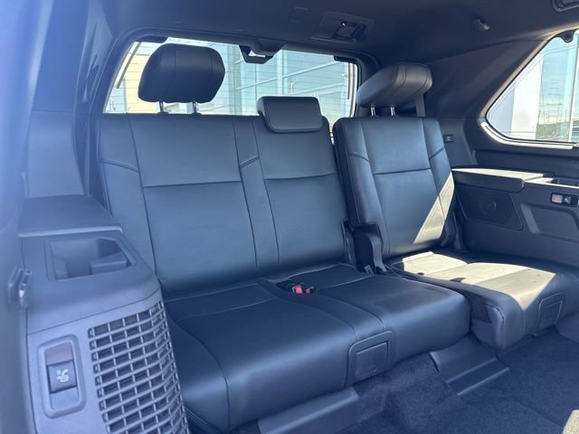 New 2026 Toyota Sequoia Platinum AWD/4WD image 31